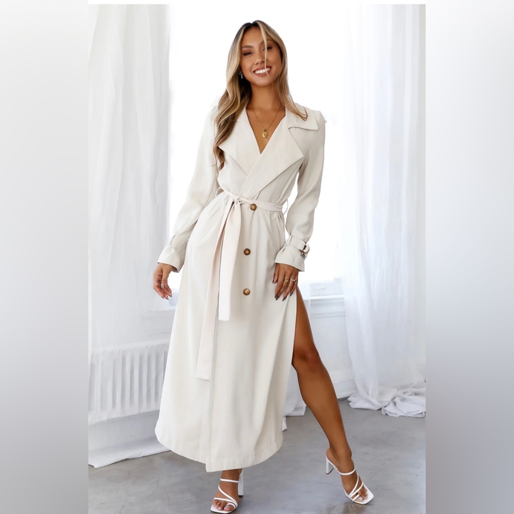 NWT hello molly trench coat size small